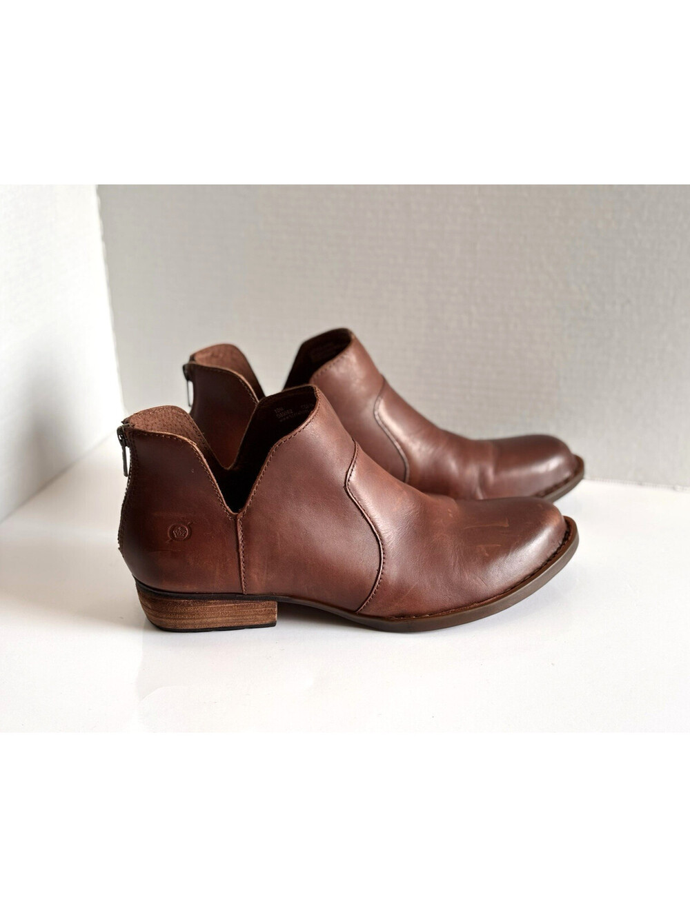 Born Kerri Ankle Booties Women's Sz 10M Brown Leather Comfort Back Zip Round Toe - Picture 2 of 15